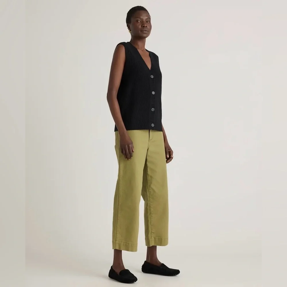 NWT! QUINCE Women’s Mongolian Cashmere Fisherman
Sweater Vest Black Size Small - Picture 11 of 11